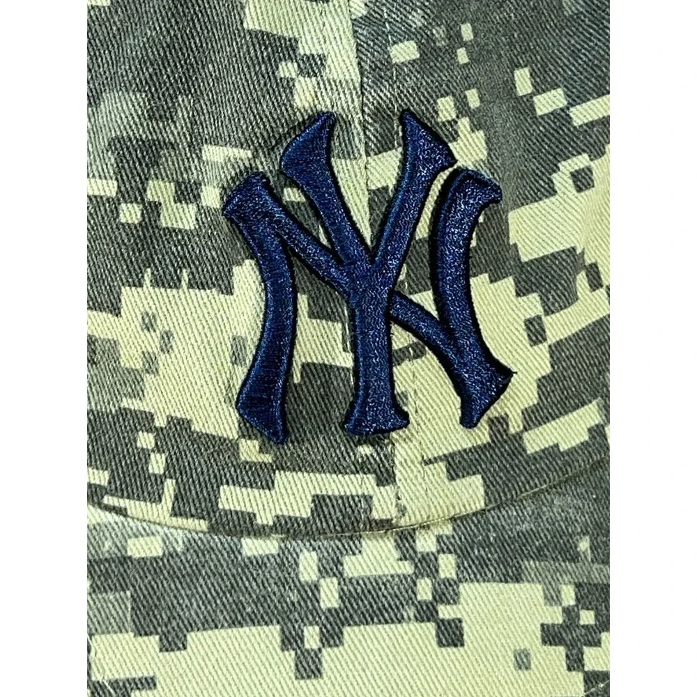 MLB New York Yankees Camouflage Hat Budweiser Army Adjustable‎